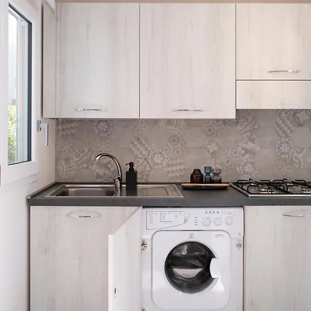 Urban アパート *