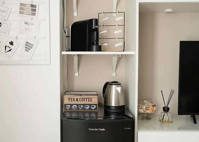 Urban شقة باري